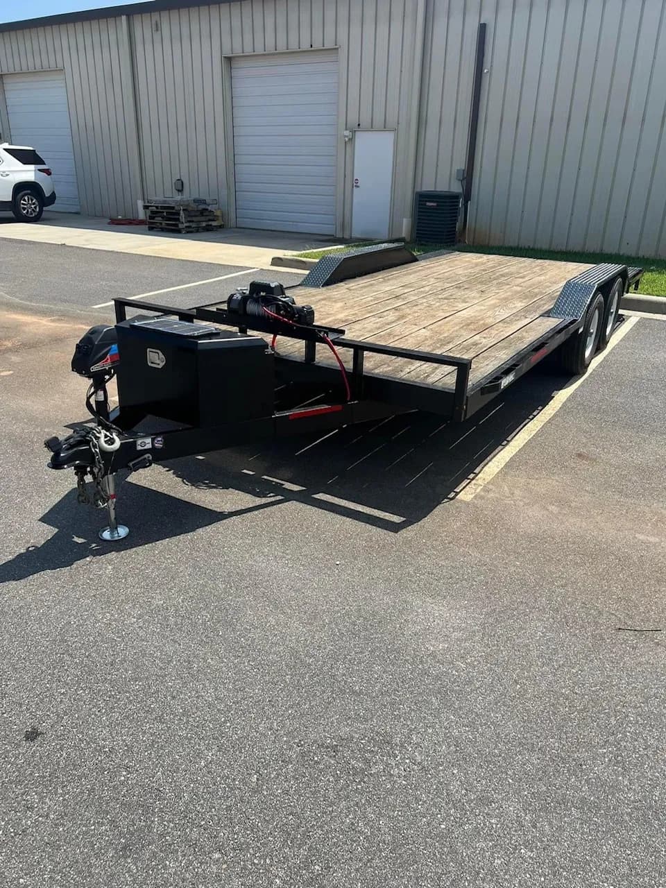 18' x 96" Equipment Trailer w/ Drive Over Fenders for rent in Troutman NC - equipment trailer